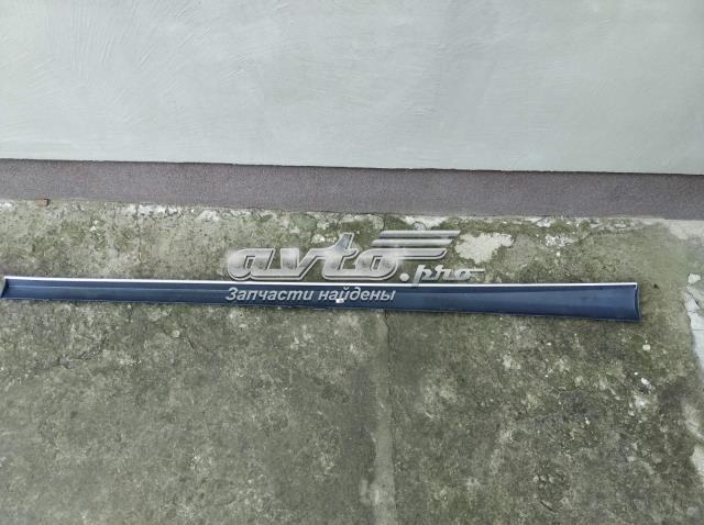PAD76009ER Signeda Накладка зовнішня (молдинг) порога, правий