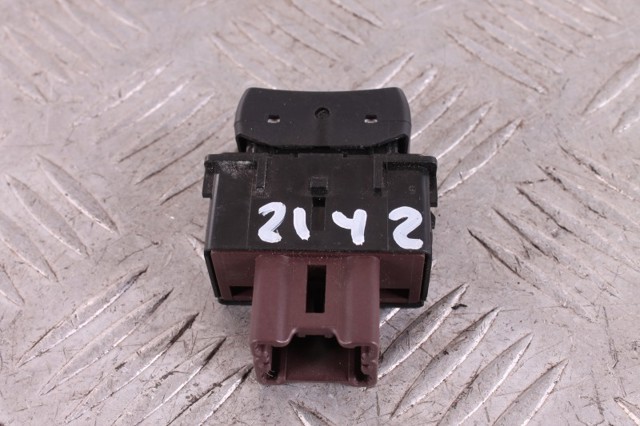 83245SG000 Subaru 