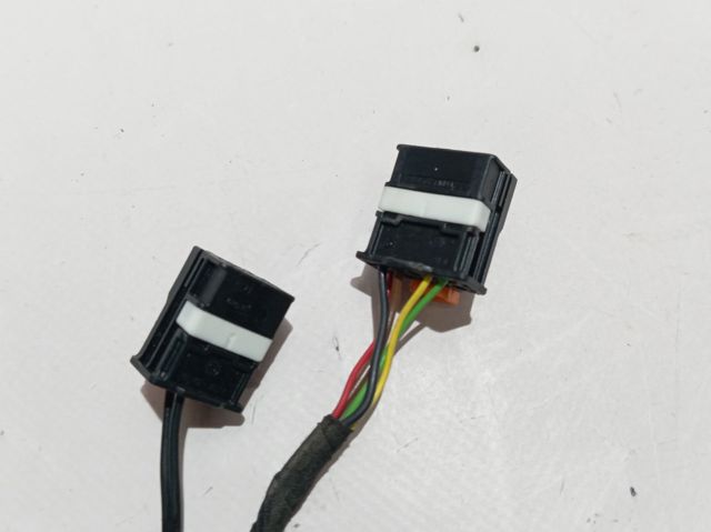 Купити 98169897XT Peugeot/Citroen Дзеркало праве