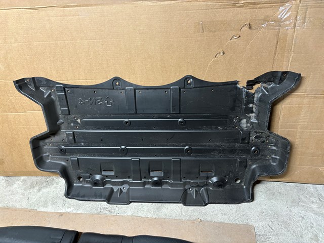 Купити 748115SN0A Nissan/Infiniti Захист двигуна задній