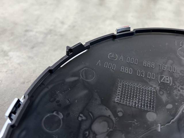 A0008881600 Mercedes 