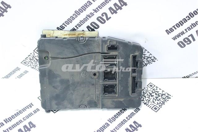  8200305575 Renault (RVI)