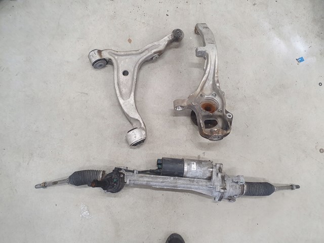 Управління рульове в зборі Mercedes A1674601301 ціна, від 748.03 USD