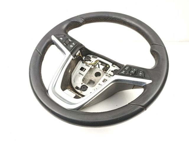 Руль Opel 13351029