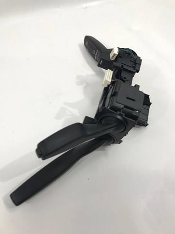 Підрульовий перемикач 8V0953521CB VAG