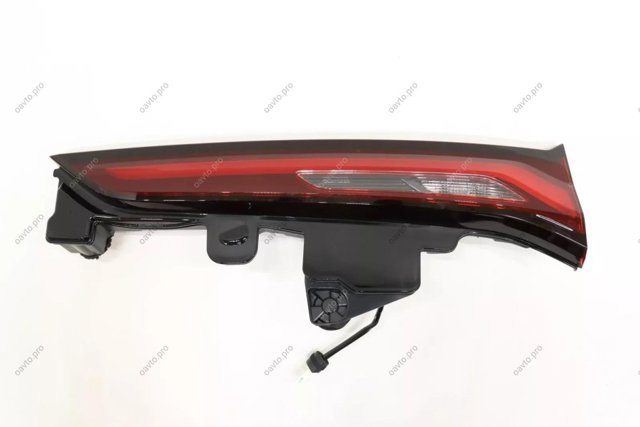 Фара задня права внутрішня Mazda KMV6513F0A