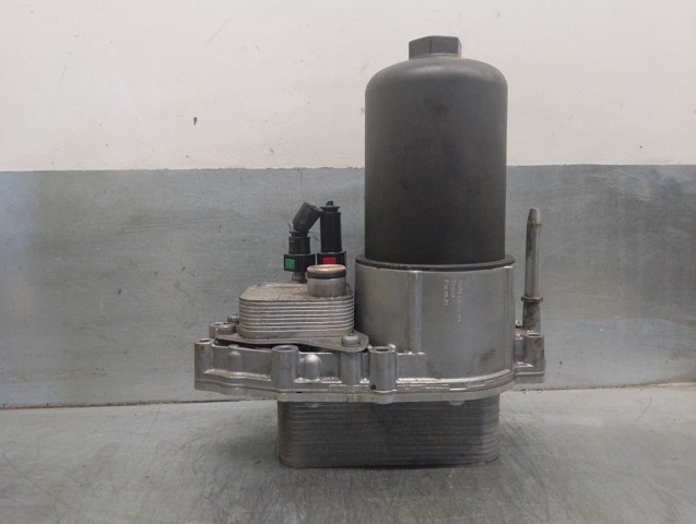 Корпус масляного фільтра Land Rover 4R8Q6C711DA ціна, від 97.11 USD