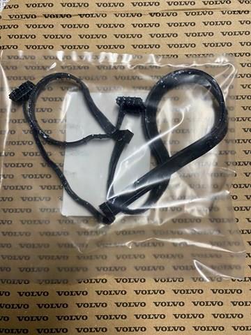 Прокладка передньої кришки двигуна, верхня Renault (RVI) 7421383310 ціна, від 19.26 USD