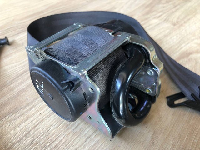 Пасок безпеки передній лівий LR057427 Land Rover
