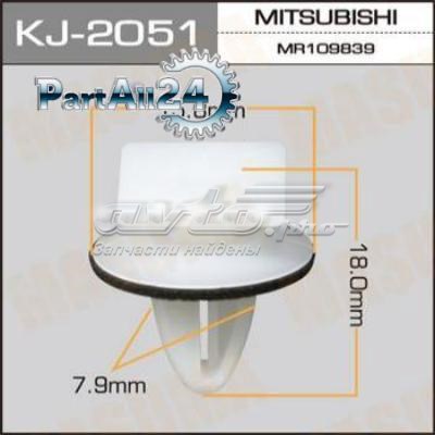 Пістон (кліп) кріплення накладок порогів KJ2051 Masuma