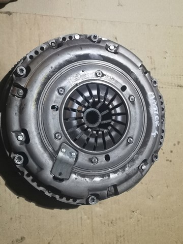 Маховик двигуна Renault (RVI) 123108013R ціна, від 217.37 USD