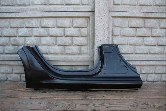 Поріг зовнішній правий Signeda PPG76051AR ціна, від 73.65 USD