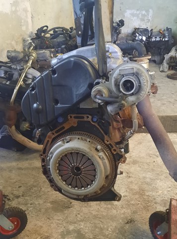 Купити Двигун Rover 400  RT
