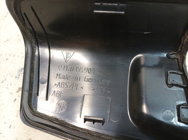 9J1837903 Porsche 