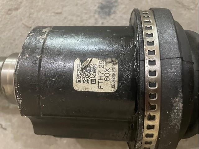 Піввісь передня ліва Mazda FTH72560X
