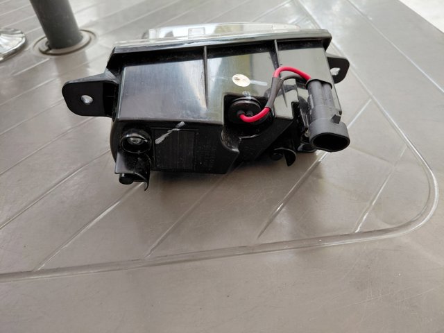 Купити J694499010 Chery Фара протитуманна, ліва