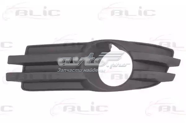 Купити PDG99004CAL Signeda Заглушка, решітка протитуманних фар бампера переднього, ліва