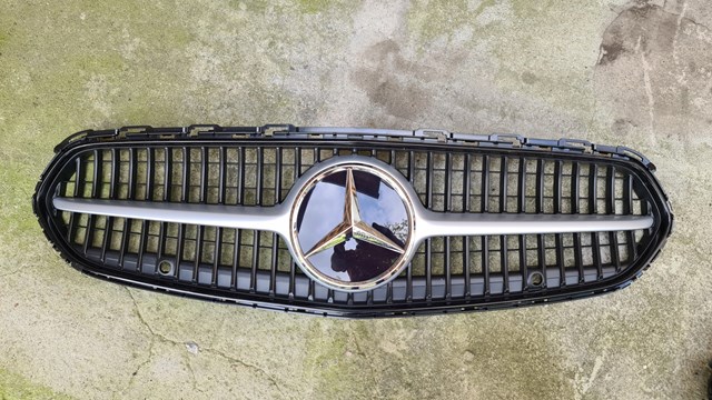  Mercedes A2068883900