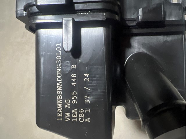 Купити 1EA955453J VAG Бачок омивайки