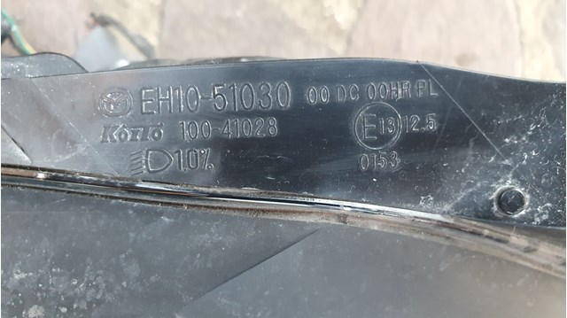 Купити EH1051030 Mazda Права блок фара