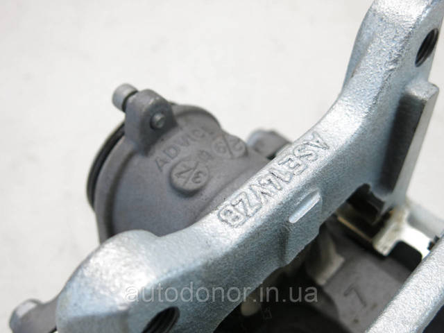 Купити D40105MP1A Nissan/Infiniti 