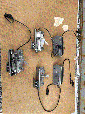 Купити A4637401901 Mercedes 