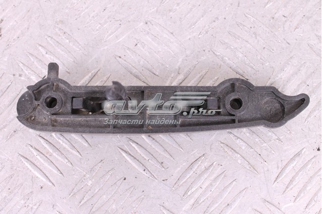Праве кріплення переднього бампера Land Rover LR034210 ціна, від 16.67 USD