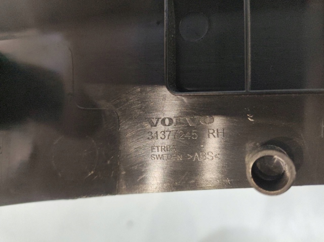 31377245 Volvo 