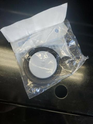 Сальник коленвала двигуна, передній Opel 12661527 ціна, від 11.11 USD