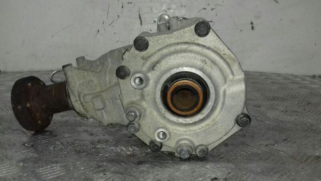 LR051075 Land Rover Раздатка (коробка роздавальна)