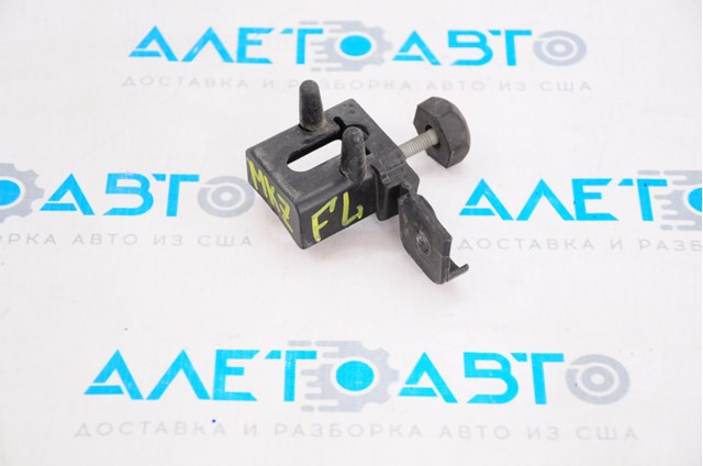 DS7316K809AE Ford Буфер капота гумовий