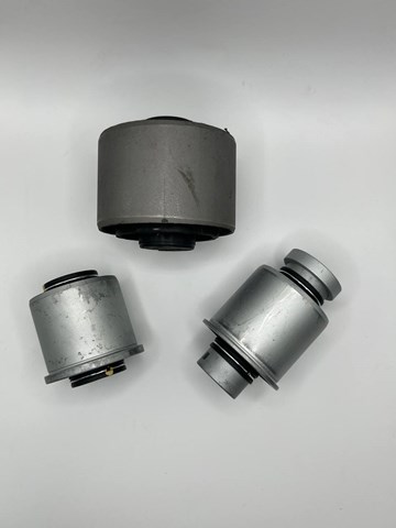Сайлентблок заднього нижнього важеля Febest FDAB086Z ціна, від 16.74 USD
