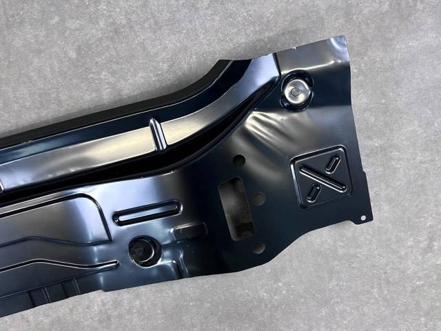 Панель задня, багажного відсіку PBM88002A Signeda