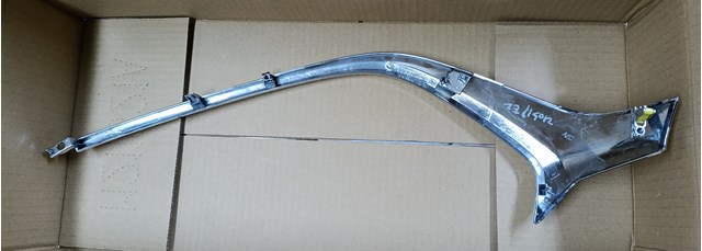 Молдинг переднього бампера, лівий Mazda D10J507K0C ціна, від 60.89 USD