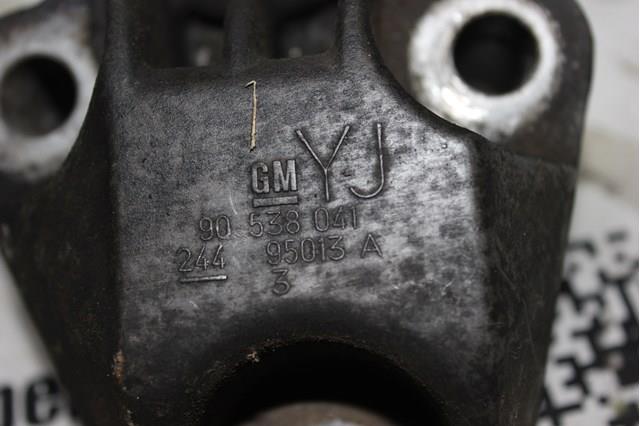Купити 90538041 Opel 