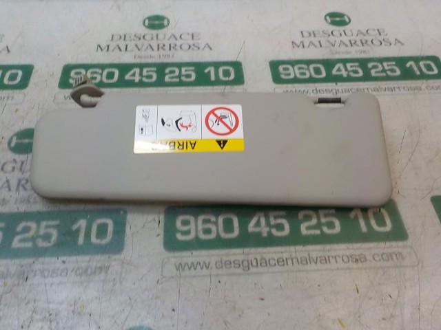 Козирок сонцезахисний автомобіля Renault (RVI) 964001213R ціна, від 19.17 USD