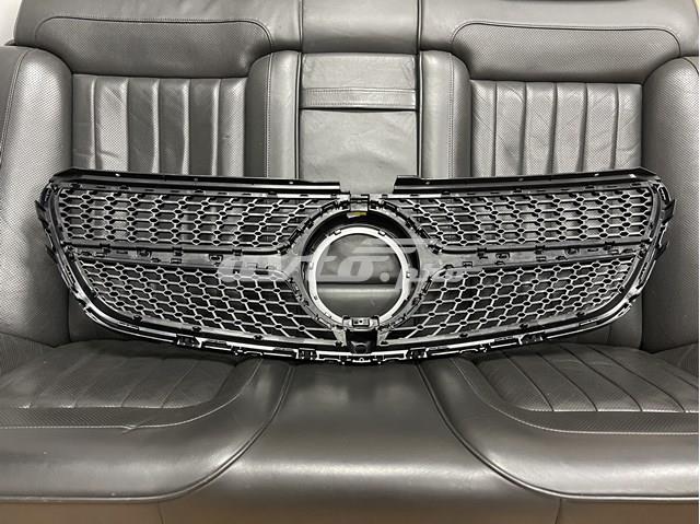 A44788830007F24 Mercedes Молдинг решітки радіатора, правий
