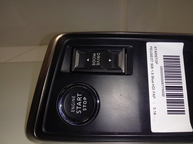 Кнопка запуску двигуна Peugeot/Citroen 9827205180 ціна, від 29.32 USD