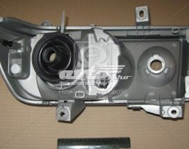 Купити 20B217052B TYC Права блок фара