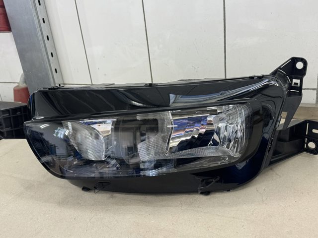 Фара ліва 9675974980 Peugeot/Citroen