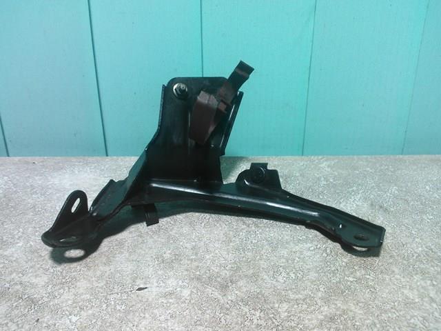  Renault (RVI) 8200010657 ціна, від 4.65 USD