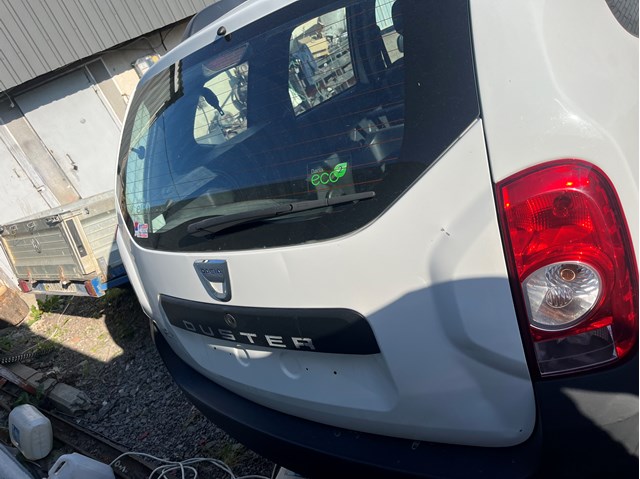 П'яті двері Renault (RVI) 901002179R ціна, від 515.56 USD