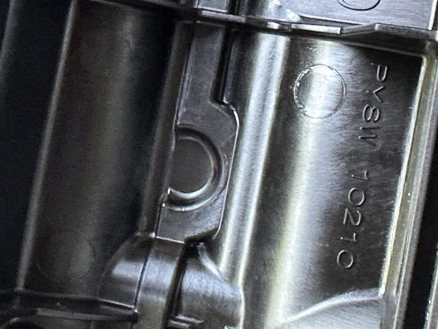  Mazda PY8W10210