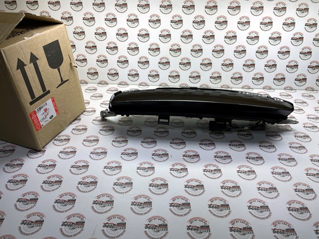 Купити LR152172 Land Rover 