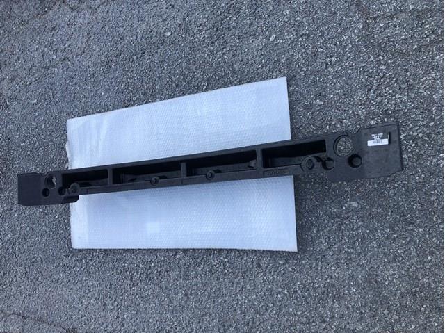 Купити 5261133360 Toyota Абсорбер (наповнювач) бампера переднього