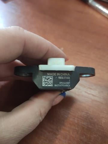 Датчик удару 988363TA8A Nissan/Infiniti