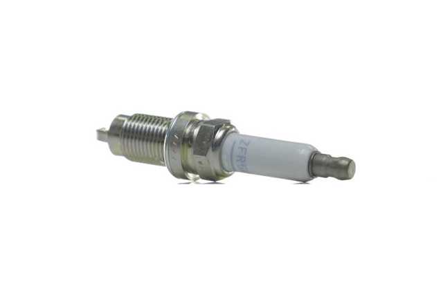 Свічки автомобільні NGK ZFR5PG ціна, від 5.45 USD