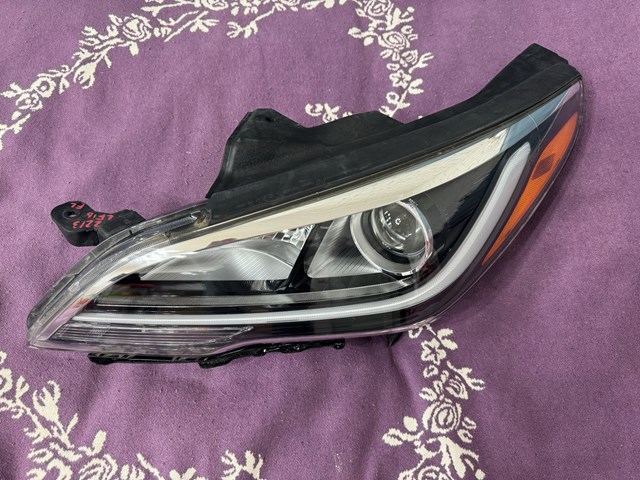 Фара ліва 92101E60 Hyundai/Kia