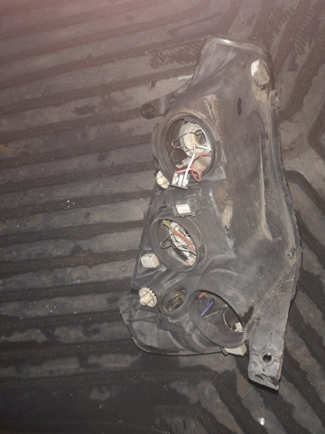 Фари Opel 9829522780 ціна, від 460.77 USD