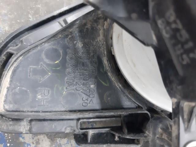 Купити 520300R020 Toyota Решітка переднього бампера, права